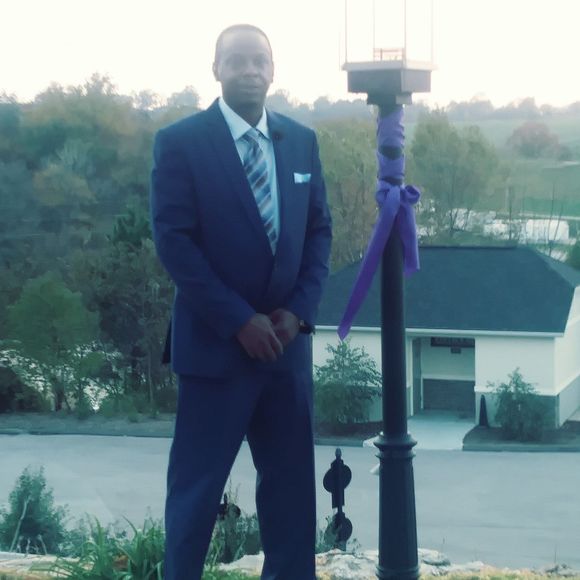 Meet your Posher, Isaac - Picture 1 of 1